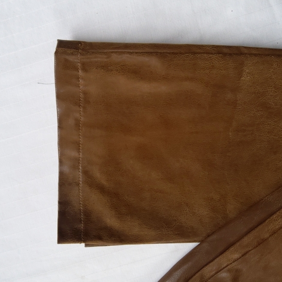 Bebe Distressed Faux Leather Flared Lined Pant- Sz. Sm - Picture 4 of 8